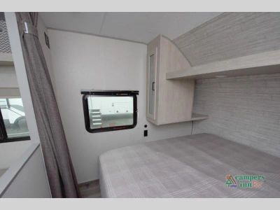 2027 Coachmen RV Catalina Summit Series 8 — photo 38 view