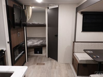 2026 Prime Time RV Avenger - Photo 5