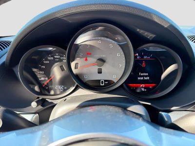 2025 Porsche 718 Boxster — photo 35 view