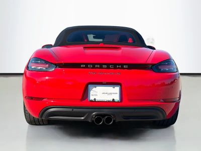 2025 Porsche 718 Boxster — interior view