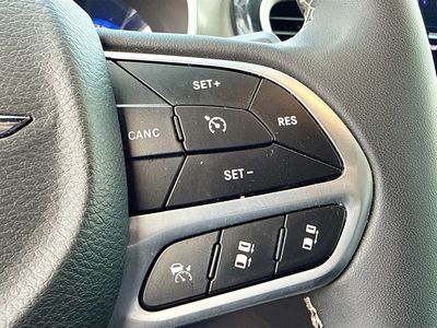 2025 Chrysler Pacifica - Photo 36