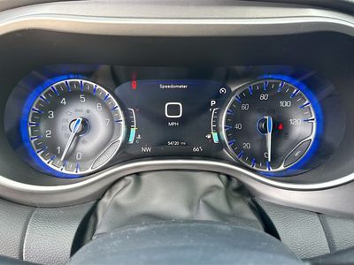 2025 Chrysler Pacifica - Photo 38