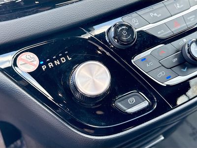 2025 Chrysler Pacifica - Photo 27