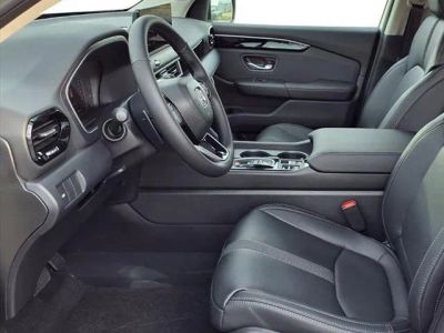 2026 Honda Pilot — photo 9 view