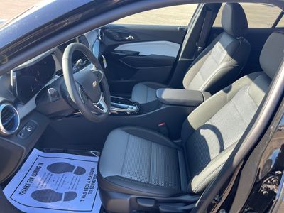 2026 Chevrolet Trax — photo 9 view