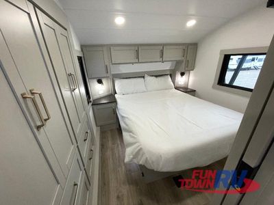 2026 Brinkley Model Z - Photo 32