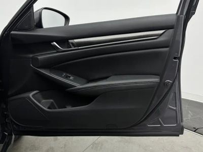 2019 Honda Accord Sedan — photo 31 view