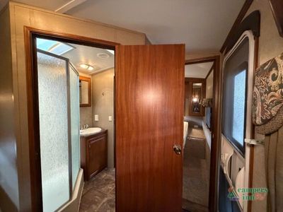 2014 Keystone RV Cougar - Photo 25