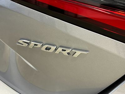 2026 Honda Civic Hatchback - Photo 10