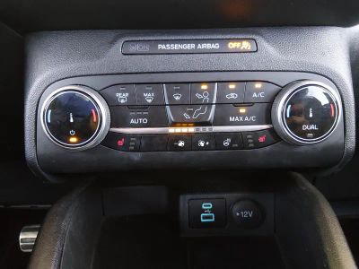 2023 Ford Escape — photo 17 view