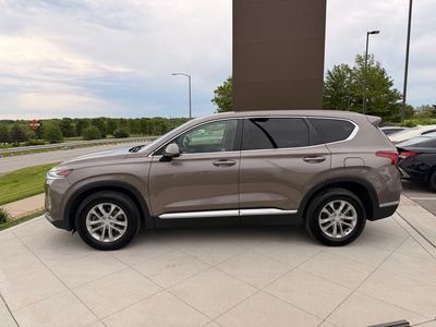 2019 Hyundai Santa Fe - Photo 2