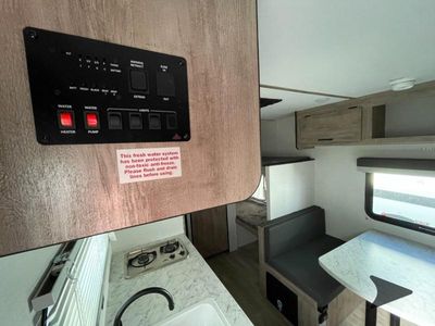 2025 Gulf Stream RV ENLIGHTEN - Photo 24