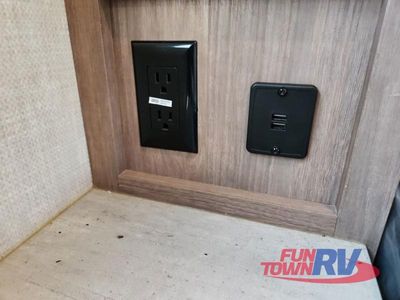 2022 Forest River RV No Boundaries - Photo 45