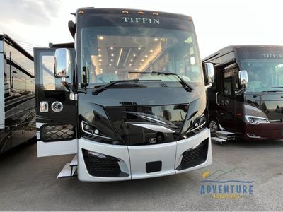 2026 Tiffin Motorhomes Phaeton IH - Photo 2