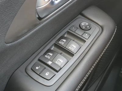 2026 Chrysler Pacifica — photo 30 view