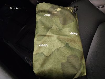 2024 Jeep Compass - Photo 19