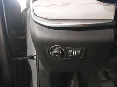 2024 Jeep Compass - Photo 13