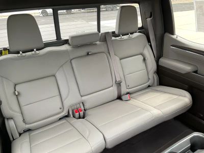 2023 GMC Sierra 1500 — photo 14 view