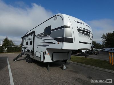 2025 Prime Time RV Crusader - Photo 1