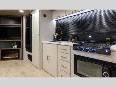 2027 Forest River RV Vibe Extreme Lite — photo 8 view