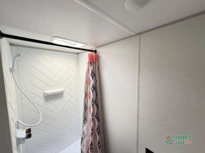 2024 Prime Time RV Avenger LT — photo 30 view
