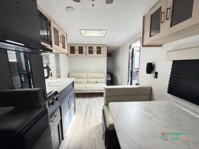 2024 Prime Time RV Avenger LT — photo 12 view