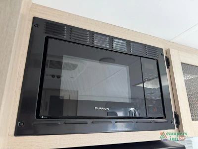 2024 Prime Time RV Avenger LT — photo 18 view