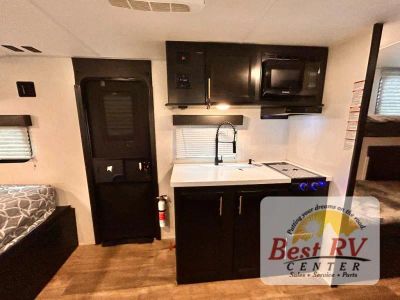 2022 Forest River RV Cherokee Wolf Pup Black Label - Photo 24