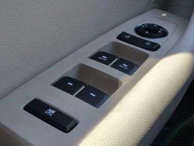 2017 Hyundai Sonata — photo 26 view