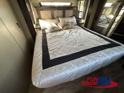2019 Grand Design Solitude - Photo 40
