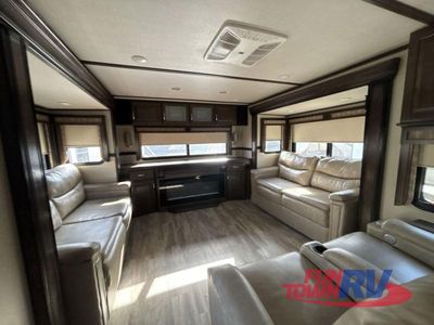 2019 Grand Design Solitude - Photo 27