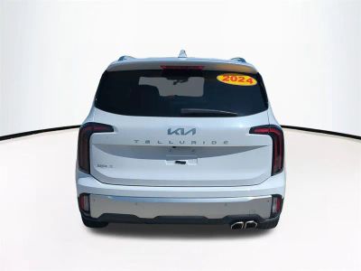 2024 Kia Telluride — engine compartment view