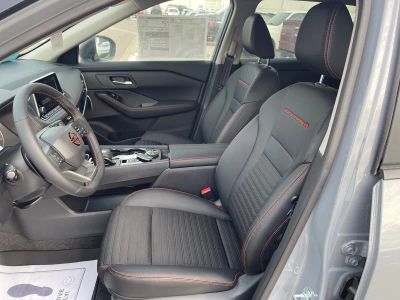 2026 Nissan Rogue — photo 15 view