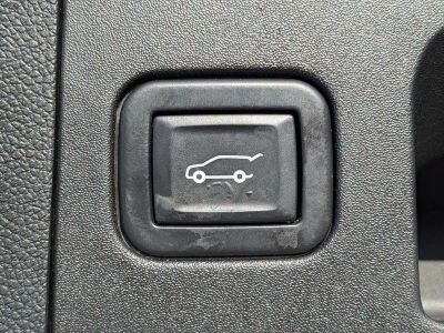 2021 Cadillac XT4 — photo 12 view