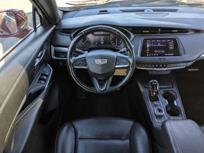 2021 Cadillac XT4 — photo 15 view