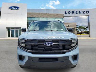 2026 Ford Expedition — side profile view