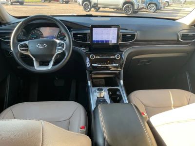 2024 Ford Explorer - Photo 9
