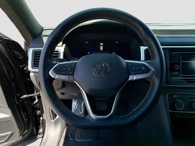 2022 Volkswagen Atlas Cross Sport — photo 36 view