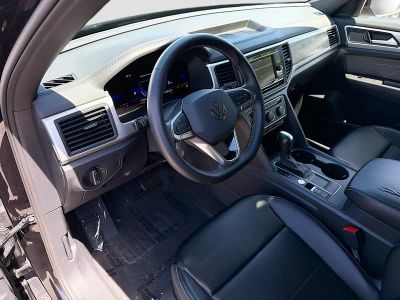 2022 Volkswagen Atlas Cross Sport — photo 24 view