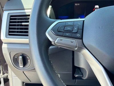 2022 Volkswagen Atlas Cross Sport — photo 34 view