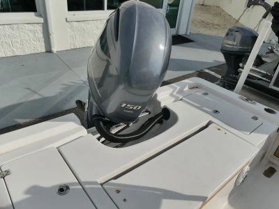 2022 Sportsman Masters 207 Bay Boat — detail view