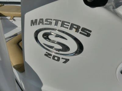 2022 Sportsman Masters 207 Bay Boat — photo 10 view