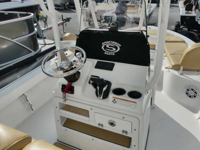 2022 Sportsman Masters 207 Bay Boat — engine compartment view
