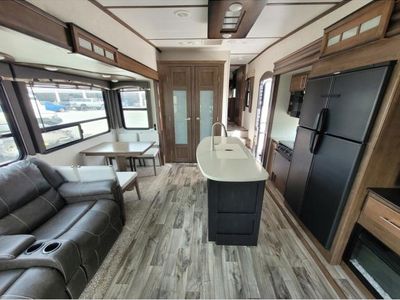 2019 Keystone RV Cougar - Photo 6