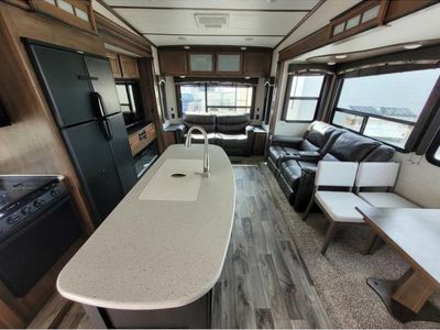 2019 Keystone RV Cougar - Photo 5