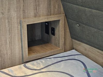 2024 Grand Design Imagine XLS - Photo 46