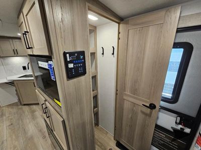 2026 Forest River RV Rockwood Ultra Lite - Photo 27