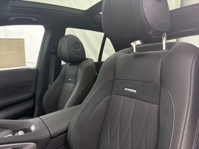 2026 Mercedes-Benz GLE — photo 12 view