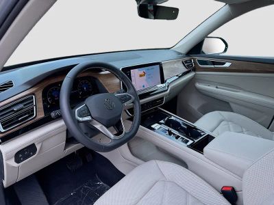 2026 Volkswagen Atlas — photo 9 view