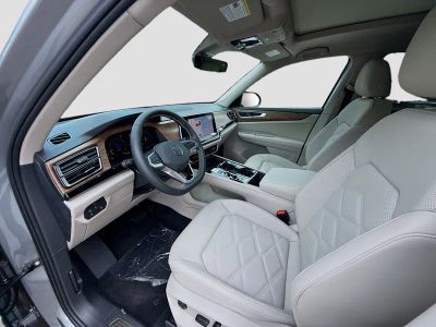 2026 Volkswagen Atlas — photo 16 view